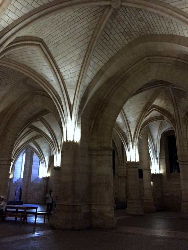 Vai dizer que não parece Hogwarts? haha