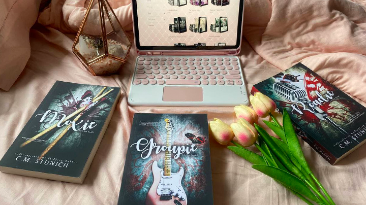 Fangirling: C.M. Stunich